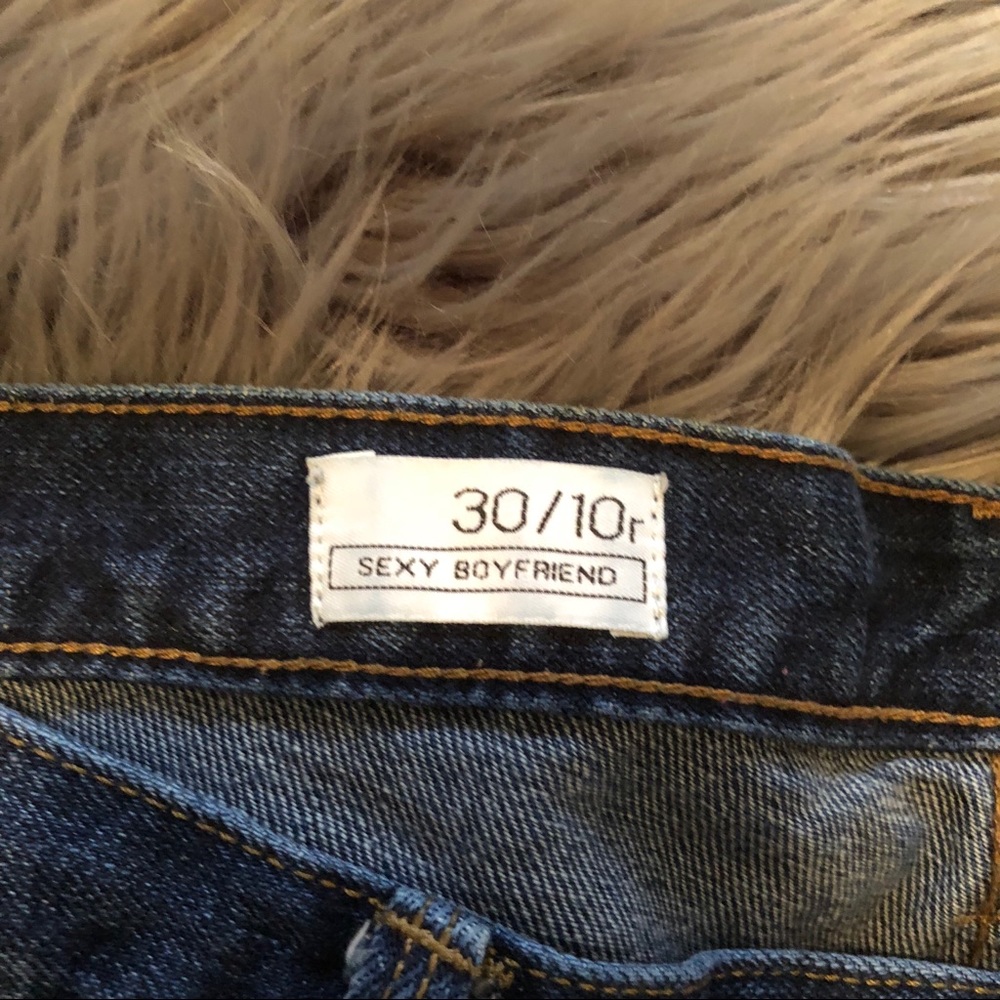 Gap Sexy Boyfriend size 30